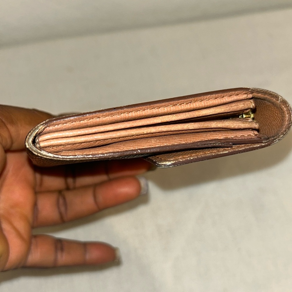 Authentic LOUIS VUITTON Monogram long wallet - Picture 9 of 17